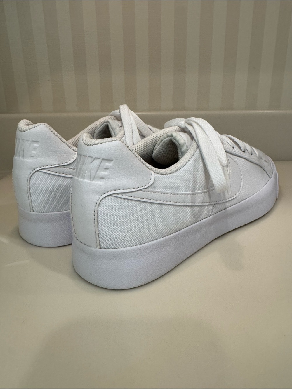 Nike Women's Court Royale Canvas Sneakers CD5405-101 - Picture 11 of 16
